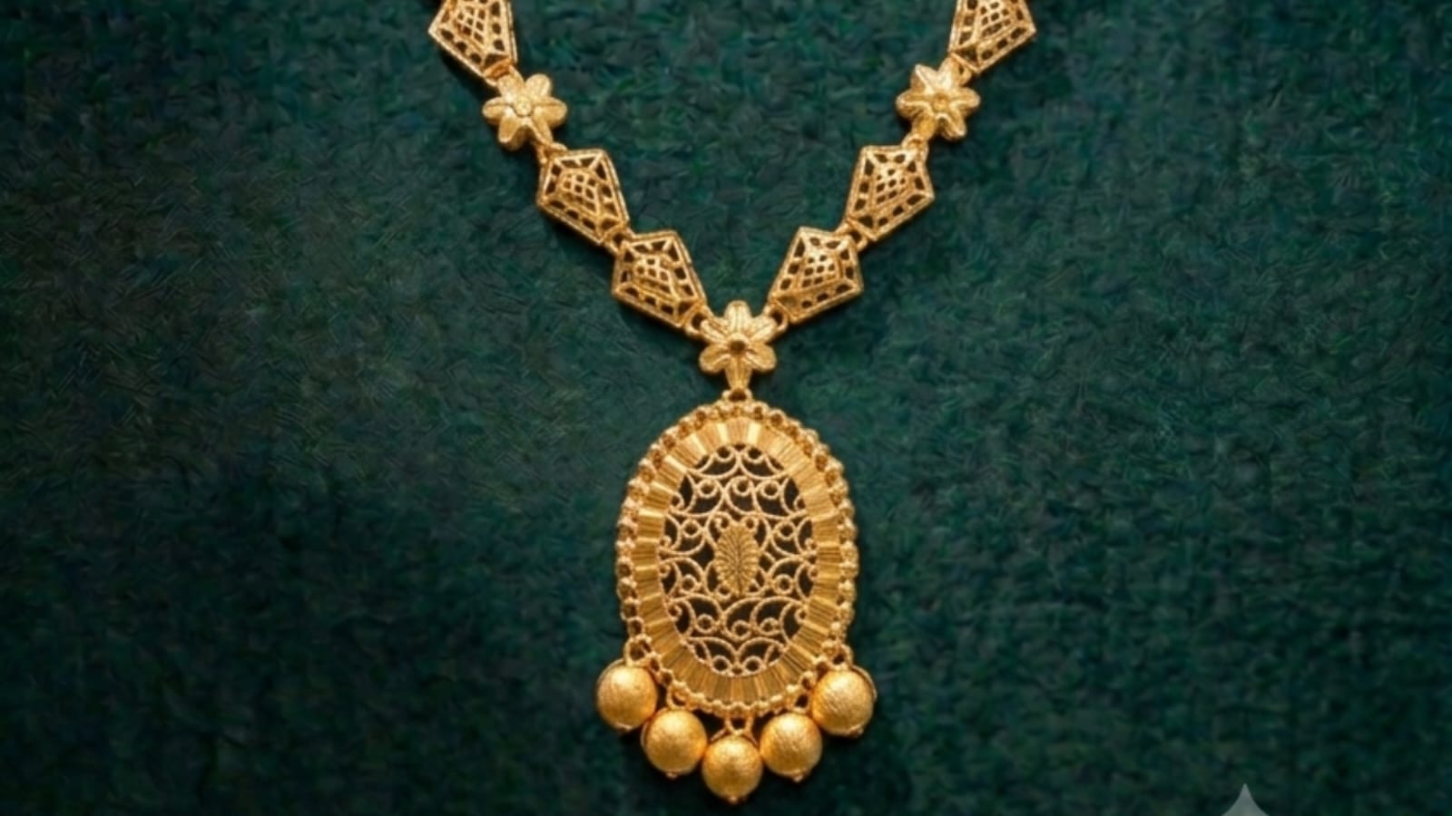 Silver Necklace